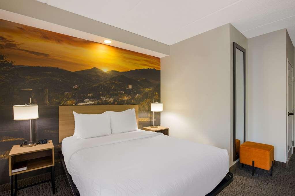 Clarion Pointe Sevierville-Pigeon Forge Quarto foto
