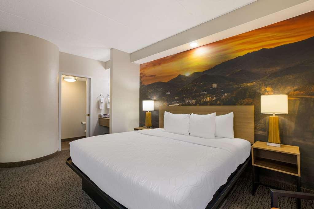 Clarion Pointe Sevierville-Pigeon Forge Quarto foto